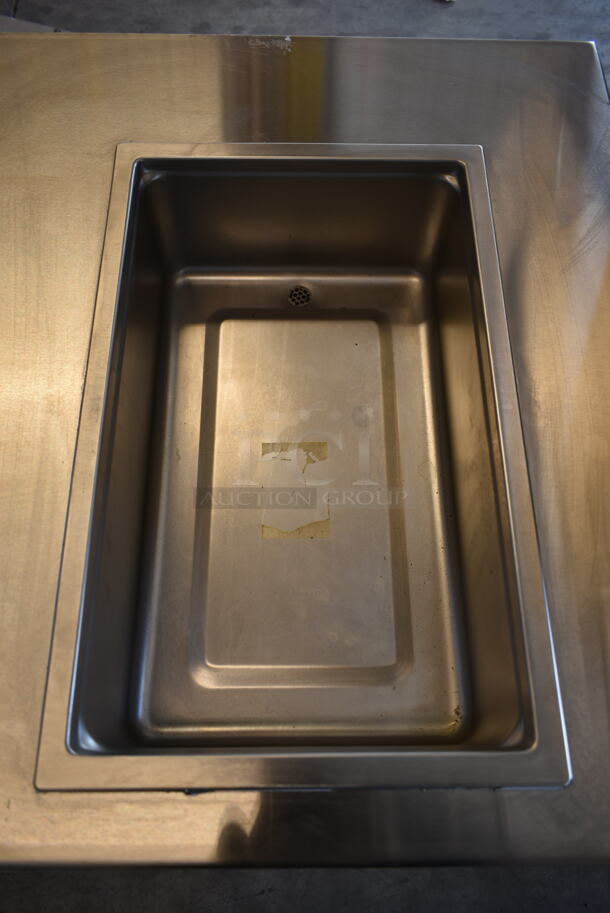 Wells MDD1007D Stainless Steel Commercial Single Bay Steam Table w/ Under Shelf. 120 Volts, 1 Phase. Cannot Test Due To Previous Hardwire - Image 4 of 8