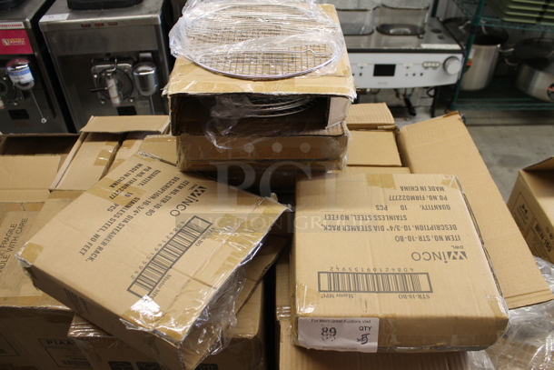 5 Boxes of 10 BRAND NEW! Winco STR-10-BO Metal Mesh Round Steamer Racks. 5 Times Your Bid! - Image 1 of 3