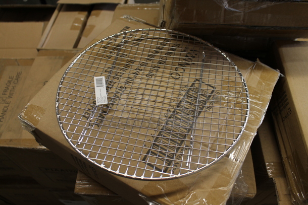 5 Boxes of 10 BRAND NEW! Winco STR-10-BO Metal Mesh Round Steamer Racks. 5 Times Your Bid! - Image 2 of 3