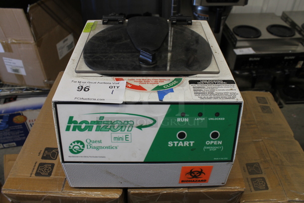 Quest Diagnostics Horizon Mini E 642E Quest Centrifuge. 115 Volts, 1 Phase. Tested and Working! - Image 1 of 7