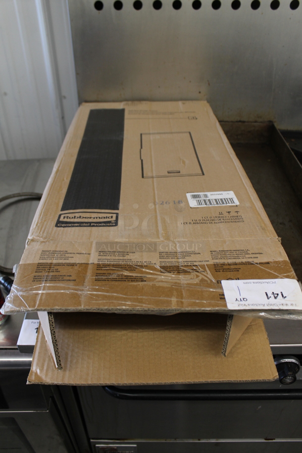 BRAND NEW IN BOX! Rubbermaid Mop Clean Up Kit. - Image 3 of 3