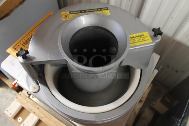 BRAND NEW SCRATCH AND DENT! 2023 Somerset SDR-400 Stainless Steel Commercial Countertop Stainless Steel Automatic or Manual Heavy Duty Dough Rounder. 110 Volts, 1 Phase. Tested and Does Not Power On - Image 2 of 10