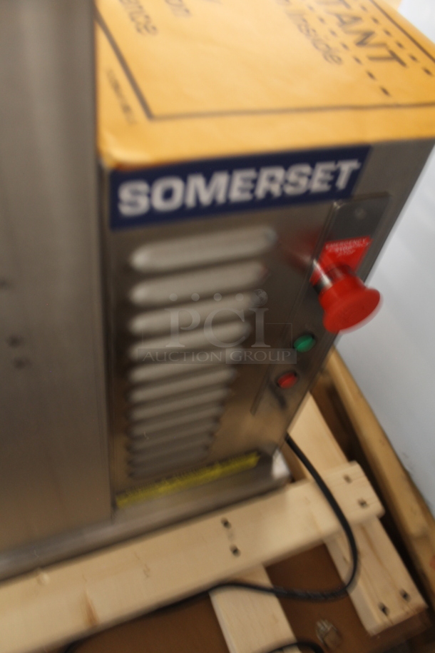BRAND NEW SCRATCH AND DENT! 2023 Somerset SDR-400 Stainless Steel Commercial Countertop Stainless Steel Automatic or Manual Heavy Duty Dough Rounder. 110 Volts, 1 Phase. Tested and Does Not Power On - Image 3 of 10