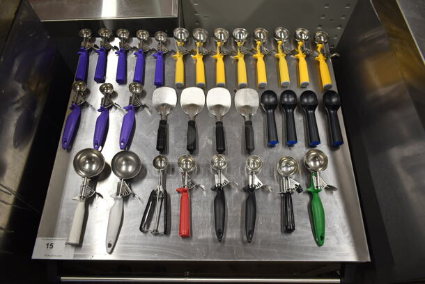 ALL ONE MONEY! Lot of Various Utensils Including Scoopers and Spades - Image 1 of 8