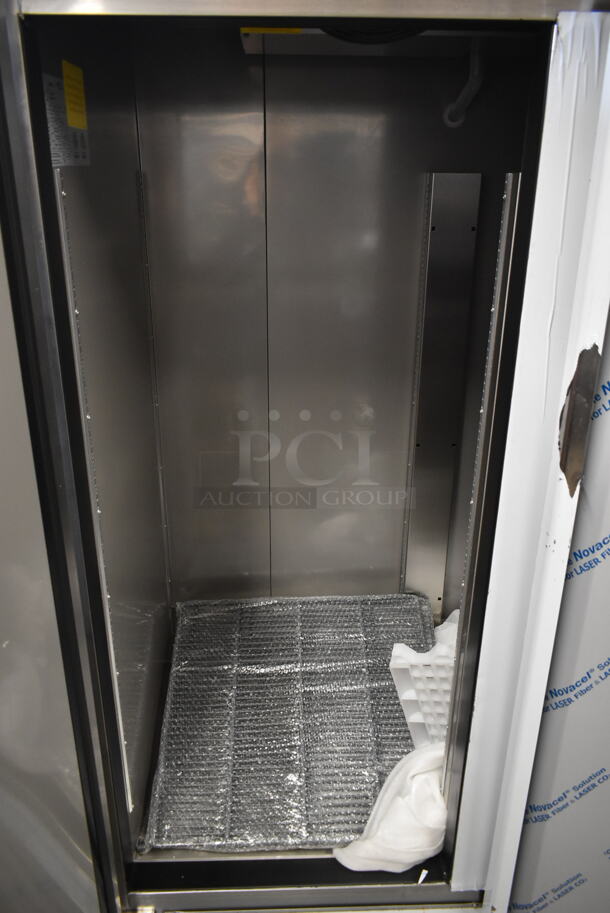 BRAND NEW SCRATCH AND DENT! 2023 Avantco 447AP49F Stainless Steel Commercial 2 Door Reach In Freezer w/ Poly Coated Racks . 115 Volts, 1 Phase. Tested and Working! - Image 5 of 9