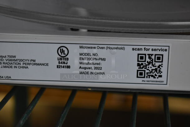2022 Black & Decker EM720CPN-PMB Countertop Microwave Oven w/ Plate. 120 Volts, 1 Phase. - Image 5 of 5