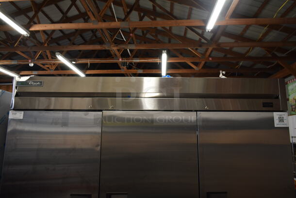 BRAND NEW SCRATCH AND DENT! 2023 True T-72F-HC Stainless Steel Commercial 3 Door Reach In Freezer w/ Poly Coated Racks. 115 Volts, 1 Phase. Tested and Working! - Image 2 of 10