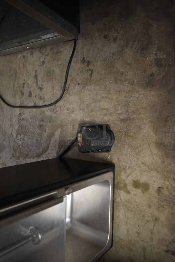 Hamilton Beach 94950 Stainless Steel Commercial Countertop Drink Mixer w/ Foot Pedal. 120 Volts, 1 Phase. Tested and Working! - Image 7 of 8
