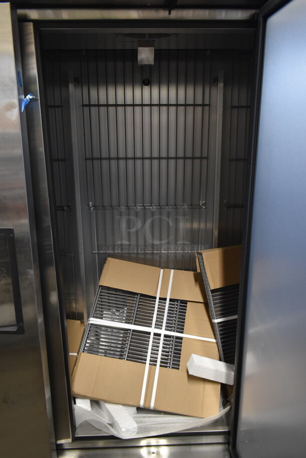 BRAND NEW SCRATCH AND DENT! 2023 True T-72F-HC Stainless Steel Commercial 3 Door Reach In Freezer w/ Poly Coated Racks. 115 Volts, 1 Phase. Tested and Working! - Image 7 of 10