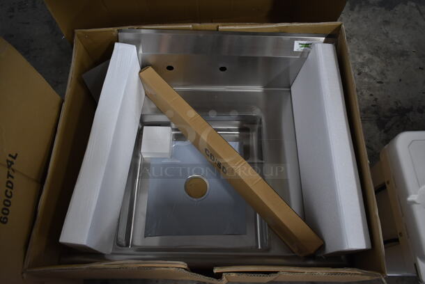 BRAND NEW SCRATCH AND DENT! Regency 600DDT36R Stainless Steel Commercial Right Side Dirty Side Dishwasher Table - Image 3 of 6