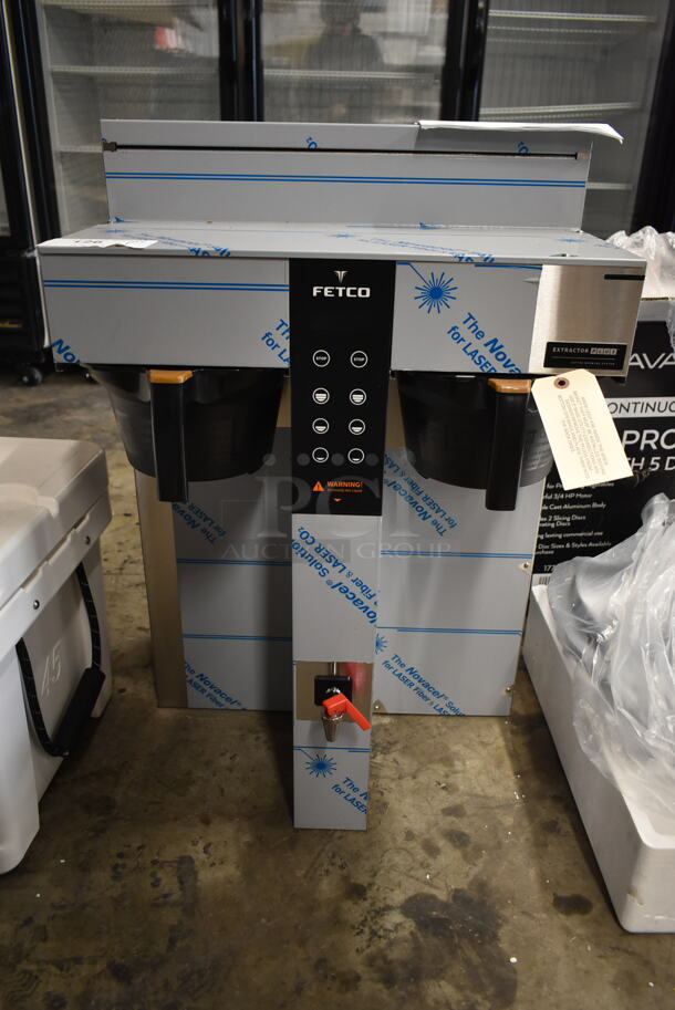 BRAND NEW SCRATCH AND DENT! Fetco CBS-1252 Stainless Steel Commercial Countertop Coffee Machine w/ Hot Water Dispenser and 2 Poly Brew Baskets. 208-240 Volts, 1 Phase. Tested and Working! - Image 3 of 9