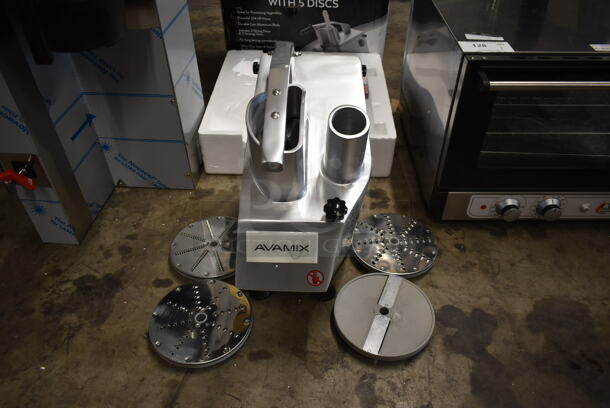 BRAND NEW SCRATCH AND DENT! AvaMix 177CFP5D Stainless Steel Commercial Countertop Food Processor w/ 2 Slicing and 3 Grating Blades. 120 Volts, 1 Phase. Tested and Working! - Image 1 of 7