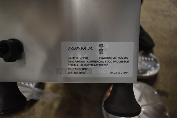 BRAND NEW SCRATCH AND DENT! AvaMix 177CFP5D Stainless Steel Commercial Countertop Food Processor w/ 2 Slicing and 3 Grating Blades. 120 Volts, 1 Phase. Tested and Working! - Image 7 of 7
