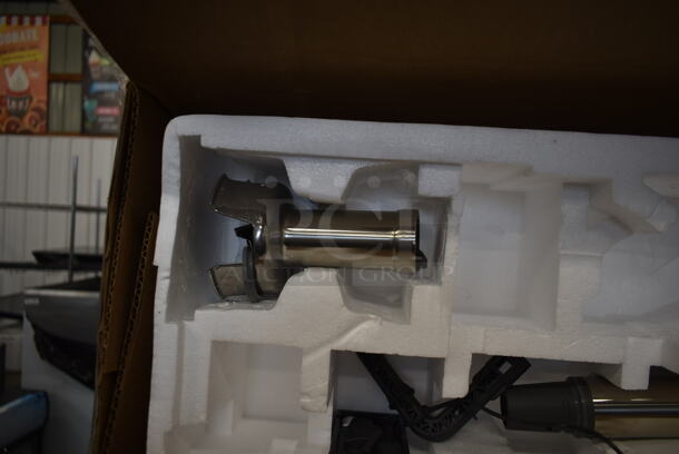 BRAND NEW SCRATCH AND DENT! Robot Coupe MP 350 Turbo Stainless Steel Commercial Immersion Blender. 120 Volts, 1 Phase. Tested and Working! - Image 2 of 5