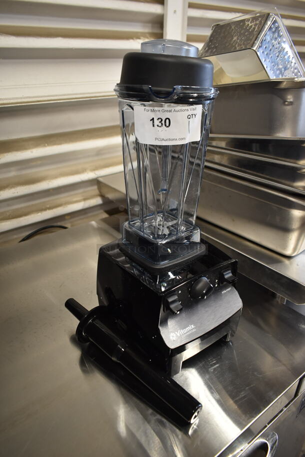 BRAND NEW SCRATCH AND DENT! 2023 Vita-Mix VM0101 Metal Commercial Countertop Blender. 120 Volts, 1 Phase. Tested and Working! - Image 2 of 9