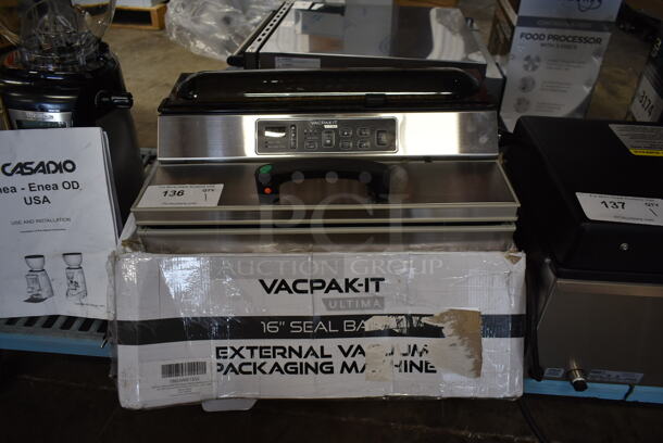 BRAND NEW SCRATCH AND DENT! Vacpak-it 186UVME12SS Stainless Steel Commercial Countertop External Vacuum Sealer w/ 12" Seal Bar. 120 Volts, 1 Phase. Tested and Working! - Image 1 of 7