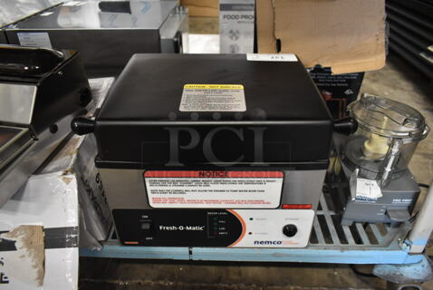 BRAND NEW SCRATCH AND DENT! 2023 NEmco 6625B Stainless Steel Commercial Countertop Fresh-o-matic Steamer. 120 Volts, 1 Phase. Tested and Working!