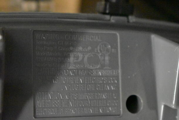 BRAND NEW SCRATCH AND DENT! Waring WCG75/WCG750 Metal Commercial Countertop Food Processor w/ Bowl, Lidl and 2 S Blades. 120 Volts, 1 Phase. Tested and Working! - Image 7 of 7