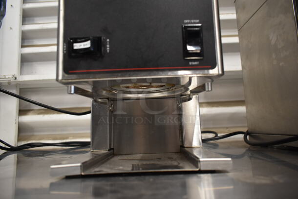 2017 Bunn LPG-2E Stainless Steel Commercial Countertop Coffee Bean Grinder. 120 Volts, 1 Phase. Tested and Working! - Image 4 of 8