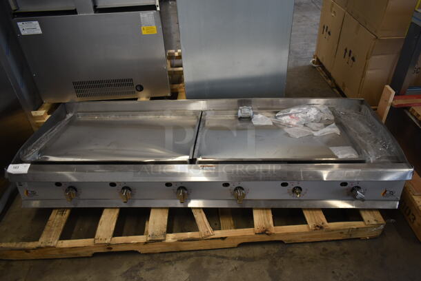 BRAND NEW SCRATCH AND DENT! 2023 Avantco 351GTCPG72NL Stainless Steel Commercial Countertop Natural Gas Powered Flat Top Griddle. 180,000 BTU. - Image 1 of 5