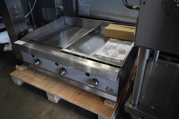 BRAND NEW SCRATCH AND DENT! 2022 Cooking Performance Group CPG 351GTCPG36NL Stainless Steel Commercial Countertop Natural Gas Powered Flat Top Griddle. 90,000 BTU. Tested and Working! - Image 2 of 6