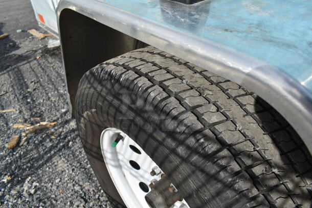 11.5' ROADWORTHY Metal Enclosed Trailer w/ Ramp. Opening Is 51.5" Wide and 55" High. Title In Hand. - Image 8 of 11