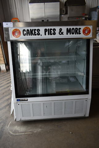 Master-Bilt FIP-40 Metal Commercial Deli Display Case Merchandiser. 115/208-230 Volts, 1 Phase. Tested and Powers On But Does Not Get Cold