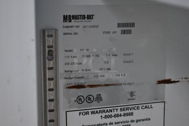 Master-Bilt FIP-40 Metal Commercial Deli Display Case Merchandiser. 115/208-230 Volts, 1 Phase. Tested and Powers On But Does Not Get Cold - Image 7 of 7
