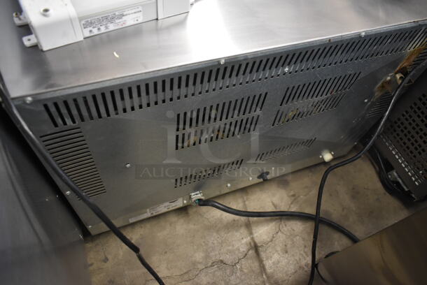 Vollrath COA 8005 Stainless Steel Commercial Countertop Electric Powered Convection Oven. 208-240 Volts, 1 Phase. - Image 6 of 7