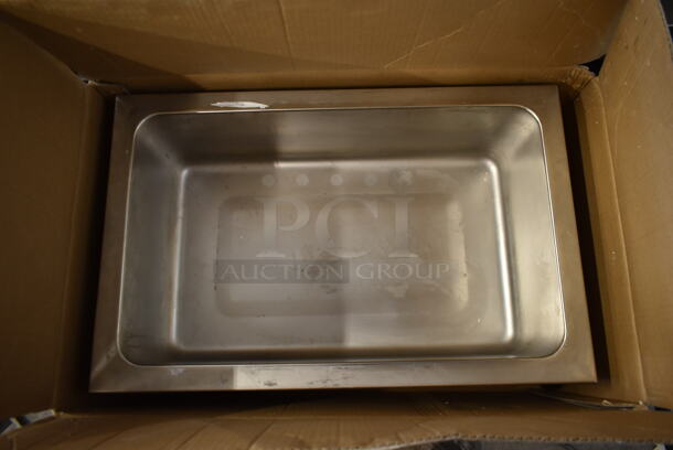 BRAND NEW IN BOX! 2019 Qualite RDFW-1200NP Stainless Steel Commercial Countertop Food Warmer. 120 Volts, 1 Phase. Tested and Working! - Image 3 of 5