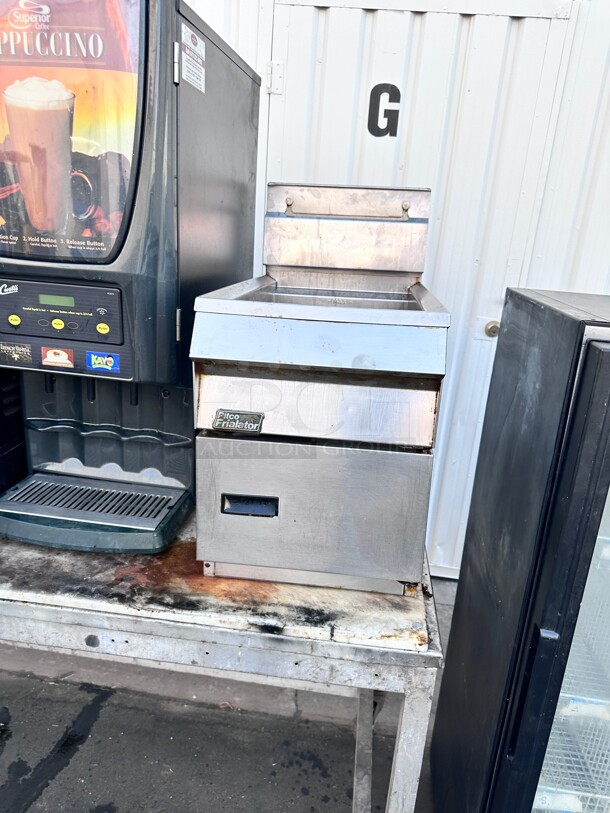 Counter Top! Pitco SGC-S Countertop Gas Fryer - (1) 35 lb Vat, Natural Gas Working  - Image 5 of 6