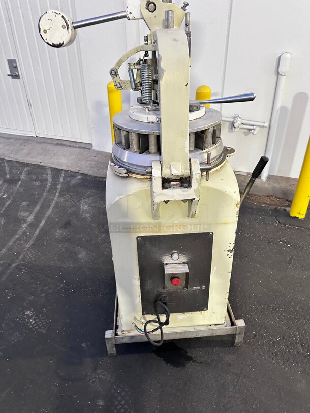 ABS/LBC SM-1136 Bun Divider/Rounder 36 Part 220 Volt 3 Phase Working - Image 9 of 9