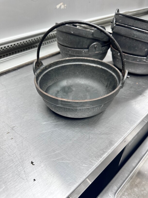 Elite Global Solutions 7 inch   Cast Iron Fry Pan w/ Handle  Black - Image 1 of 6