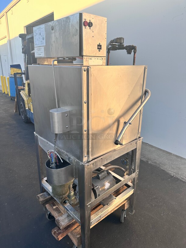 ADS CMA Commercial Dishwasher NSF  - Image 2 of 7