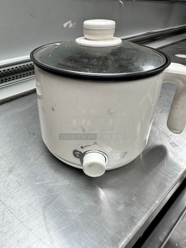 Lotor Portable Mini Electric Pot Kettle Cooker for Cooking Soup Rice and Steamed Food HM-60C (Khaki) - Image 2 of 8