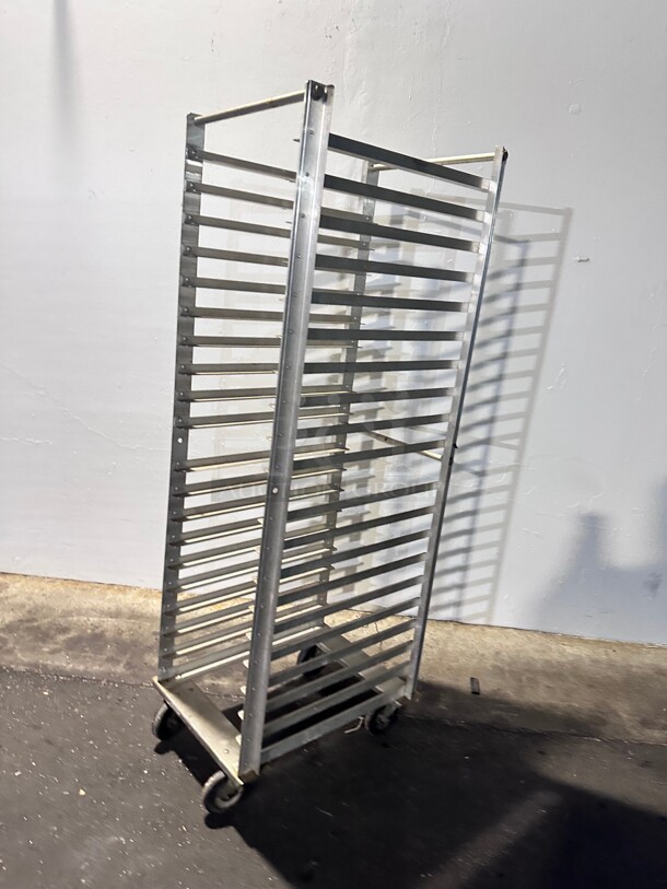 Lakeside 8522 20 Sheet Pan Rack Speed Rack - Image 3 of 8