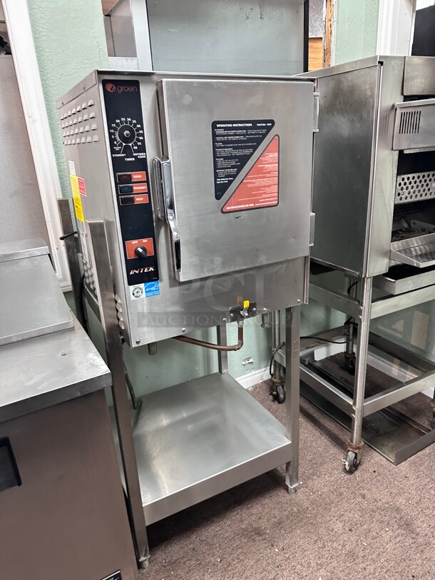 Late Model Groen XSG-5 Intek Gas Convection Steamer w/ 5 Pan Cap. & Reservoir Working  - Image 1 of 9