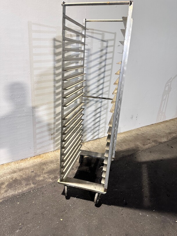 Lakeside 8522 20 Sheet Pan Rack Speed Rack - Image 7 of 8