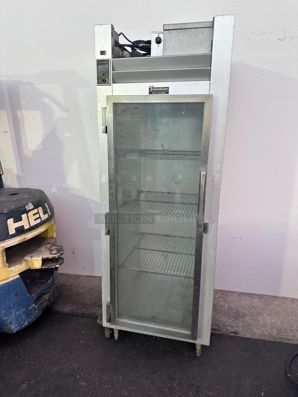 Traulsen G11010 29 inch One Section Reach In Refrigerator, (1) Left Hinge Glass Door, 115v - Image 2 of 8