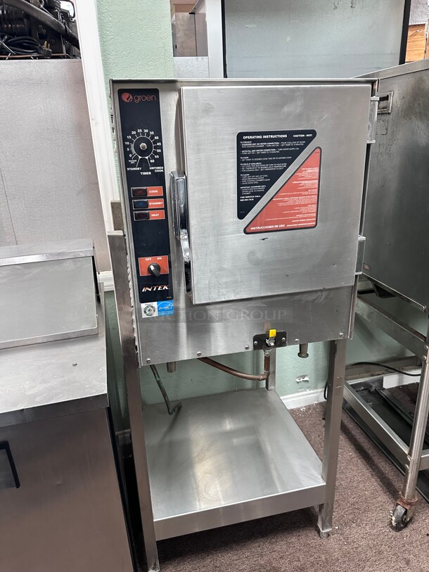 Late Model Groen XSG-5 Intek Gas Convection Steamer w/ 5 Pan Cap. & Reservoir Working  - Image 3 of 9