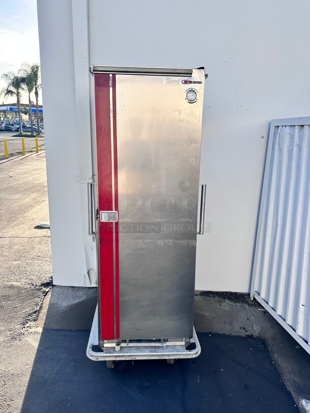 Carter-Hoffmann HL3-18 insulated holding and heating cabinet 120 Volt - Image 2 of 8