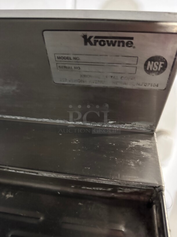 Krowne Metal CS-1872 72 inch Three Compartment Bar Sink
18 inch drainboards on left & right - Image 3 of 7