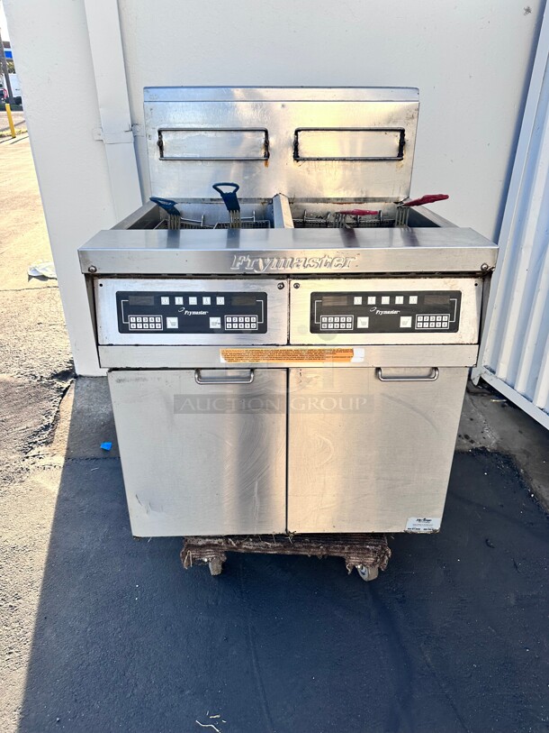 Frymaster MJH250SE Gas Fryer - (2) 50 lb Vats, Floor Model, Natural Gas - Image 3 of 9