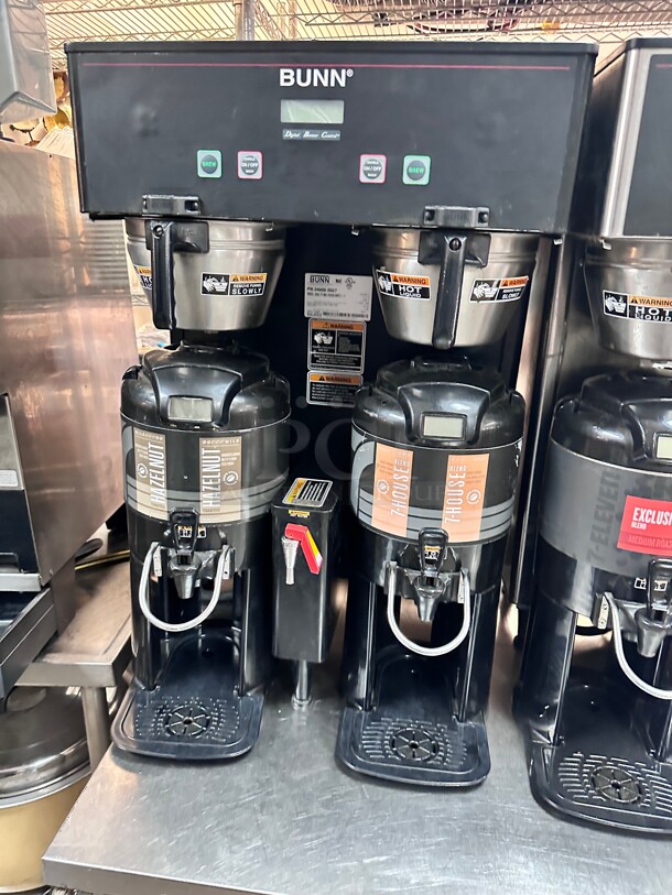 Late Model Bunn DUAL TF DBC BrewWISE Dual Satellite Digital Coffee Brewer w/ Funnel Lock, 120 208v/1ph Working  - Image 3 of 7