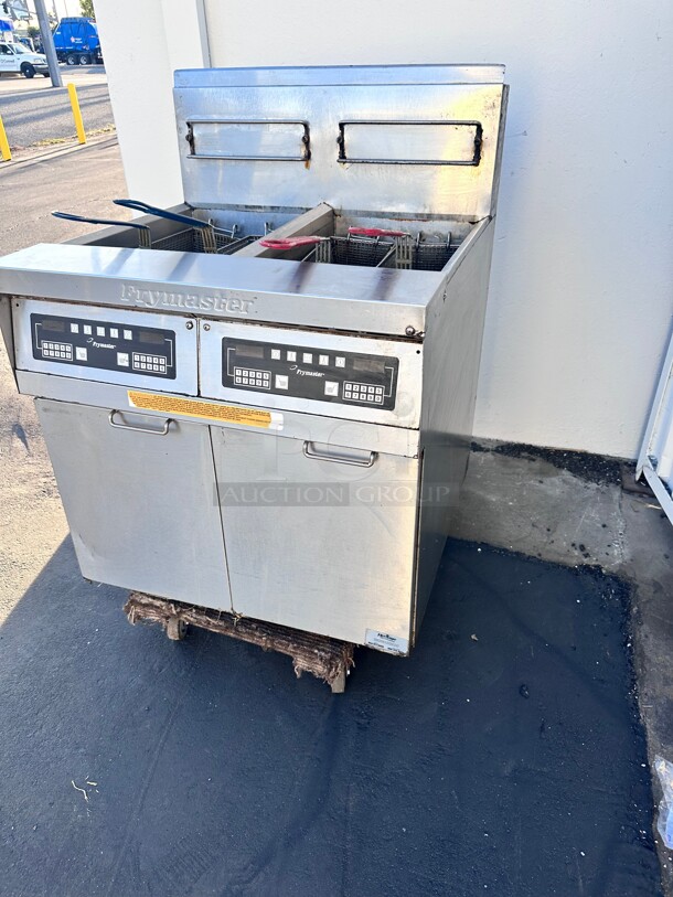 Frymaster MJH250SE Gas Fryer - (2) 50 lb Vats, Floor Model, Natural Gas - Image 4 of 9