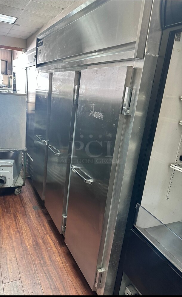 One Working Continental Three Stainless Steel Door Freezer 220Volt Single Phase  - Image 7 of 7