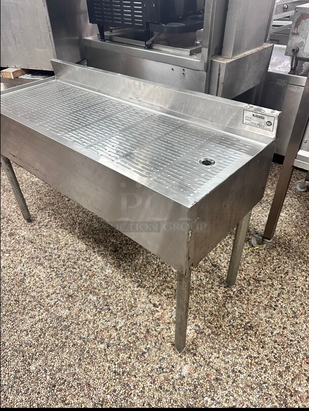 Krowne Royal Series 48 inch L x 24 inch D Standard Bar Drainboard - Image 1 of 5
