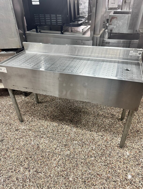 Krowne Royal Series 48 inch L x 24 inch D Standard Bar Drainboard - Image 3 of 5