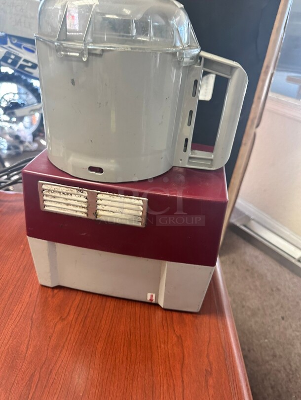 Robot Coupe R2 1 Speed Cutter Mixer Food Processor w/ 3.17 qt Bowl, 120v Working - Image 5 of 7