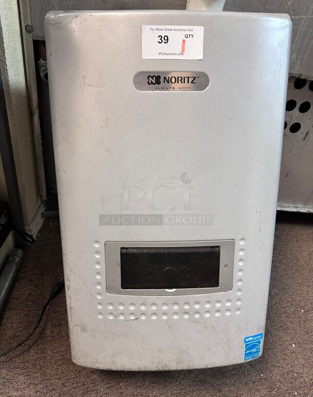 Noritz NRCP111-Dv-Ng 11.1 GPM 199900 BTU 120 Volt Commercial Natural Gas Working NSF  - Image 1 of 8
